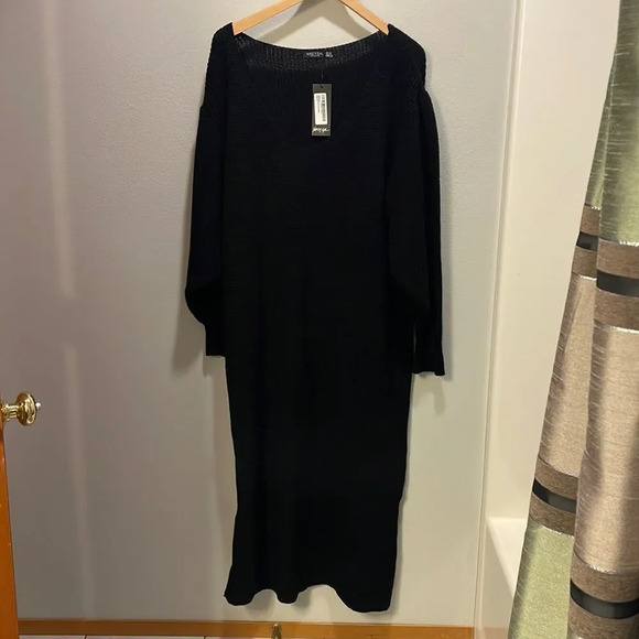Nasty Gal Dresses & Skirts - NWT Nasty Gal Black Knitted Midi Dress